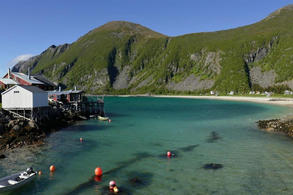 Cozy Apartment Between Sea And Mountains Mefjordvaer Bagian luar foto