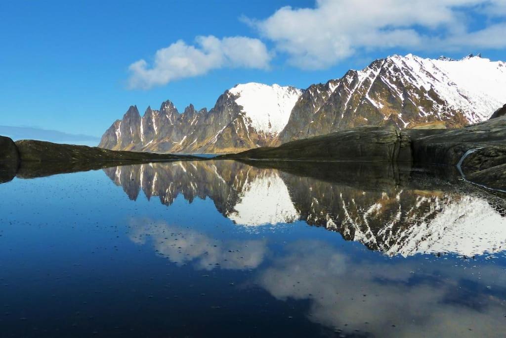 Cozy Apartment Between Sea And Mountains Mefjordvaer Bagian luar foto